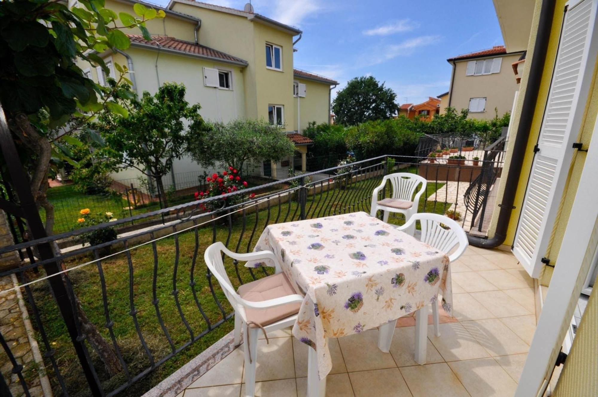 Ferienwohnung Fuer 2 Personen 30 M2 In Novigrad, Istrien Karpinjan Ngoại thất bức ảnh